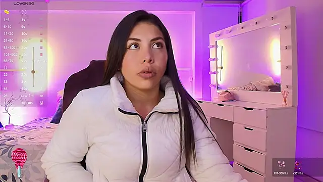 kloe28 online show from October 4, 3:48 am