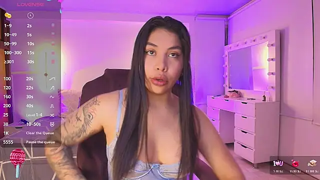 kloe28 online show from April 4, 4:00 am