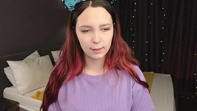 Monica  Queen online show from November 11, 5:07 am