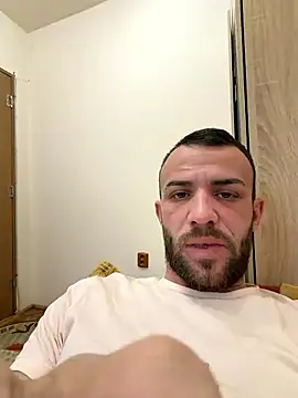 Snapshot of sexyman1936 chatting on January 18, 7:01 am sexyman1936 online show from January 18, 7:01 am