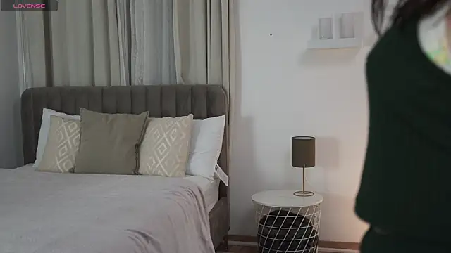 Snapshot of Victoriiabenett chatting on October 1, 4:24 pm Victoriiabenett online show from October 1, 4:24 pm
