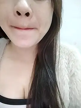 Girl Shy2000 online show from November 26, 11:44 am