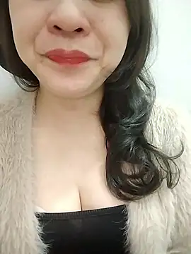 Girl Shy2000 online show from January 14, 12:55 pm