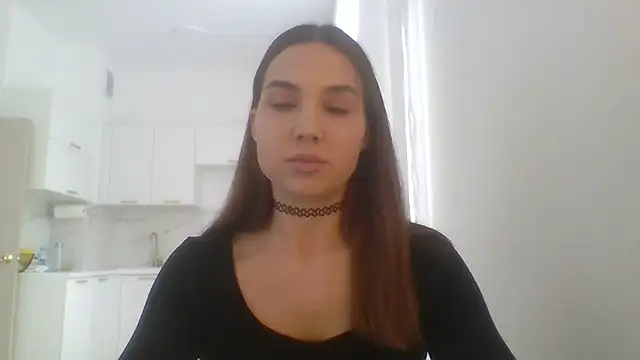 Snapshot of Arivessa chatting on October 25, 10:01 am Arivessa online show from October 25, 10:01 am