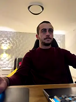 Snapshot of Mychael-X chatting on October 12, 6:40 pm Mychael-X online show from October 12, 6:40 pm