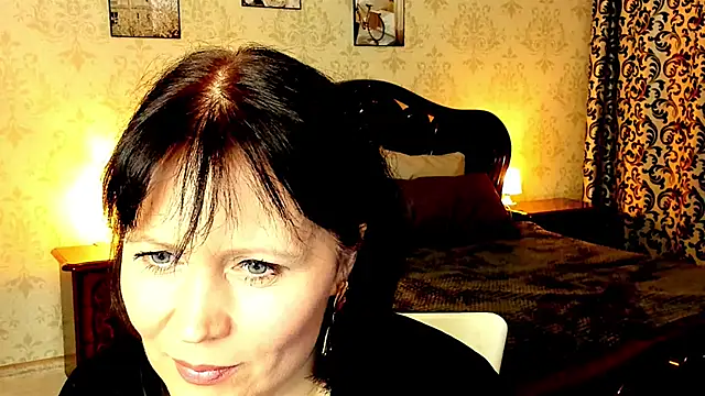 CelestineDream online show from October 16, 7:48 pm