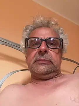 chtentation online show from June 1, 11:45 am