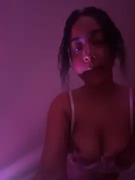 Snapshot of DarkFantisyxx chatting on October 5, 9:13 pm DarkFantisyxx online show from October 5, 9:13 pm