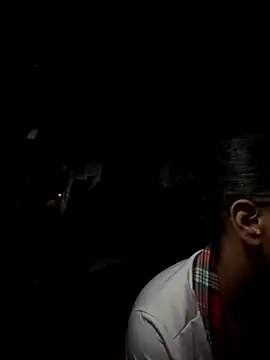 Snapshot of DarkFantisyxx chatting on October 28, 10:45 pm DarkFantisyxx online show from October 28, 10:45 pm