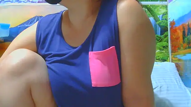 Kimkhaepretty online show from November 18, 2:43 pm