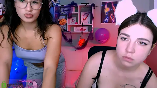 Snapshot of lia_make_love chatting on October 29, 2:19 pm lia make love online show from October 29, 2:19 pm