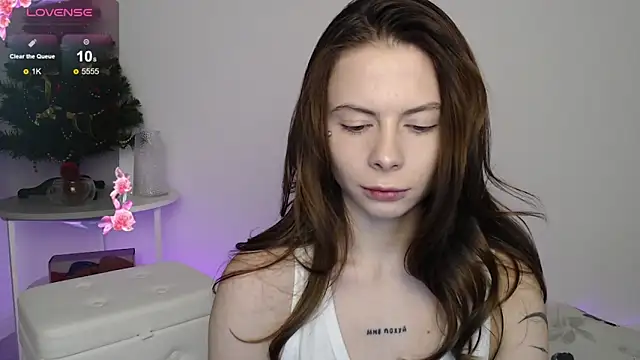 BellaAbey online show from December 22, 7:22 pm