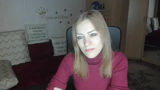 Tiffany Bates online show from November 7, 3:17 am