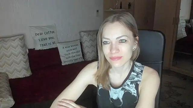 Tiffany Bates online show from March 13, 3:13 am