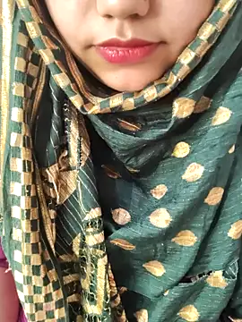 Miss Rose   online show from February 4, 6:36 pm