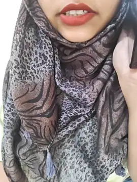 Miss Rose   online show from April 13, 6:30 am