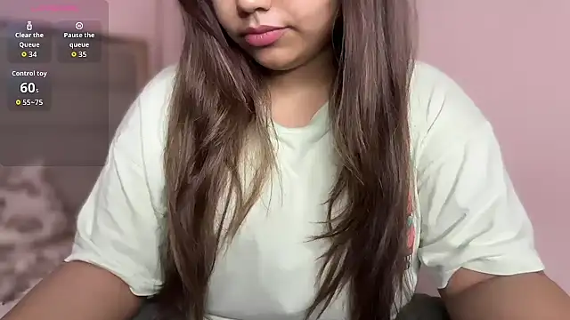 Snapshot of Miss_Rose__ chatting on July 28, 3:32 pm Miss Rose online show from July 28, 3:32 pm