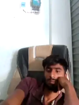 Snapshot of LesserUpset chatting on February 9, 11:25 am LesserUpset online show from February 9, 11:25 am