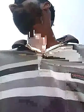 Snapshot of LesserUpset chatting on March 1, 4:36 am LesserUpset online show from March 1, 4:36 am