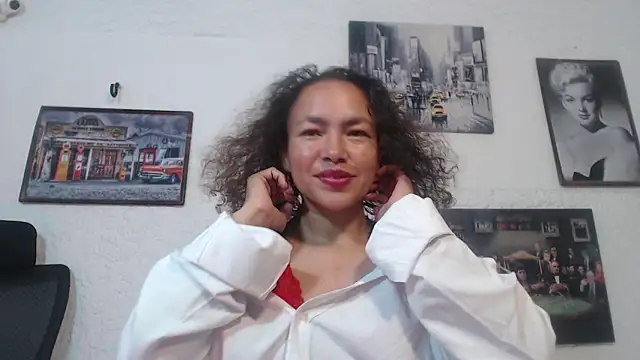 Snapshot of venus_lov9 chatting on October 6, 10:34 am venus lov9 online show from October 6, 10:34 am