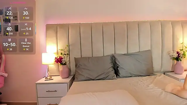 EllaaThorne online show from November 13, 8:08 pm