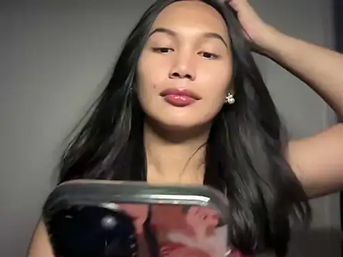 Snapshot of FelicityLincoln chatting on May 17, 2:35 pm FelicityLincoln online show from May 17, 2:35 pm