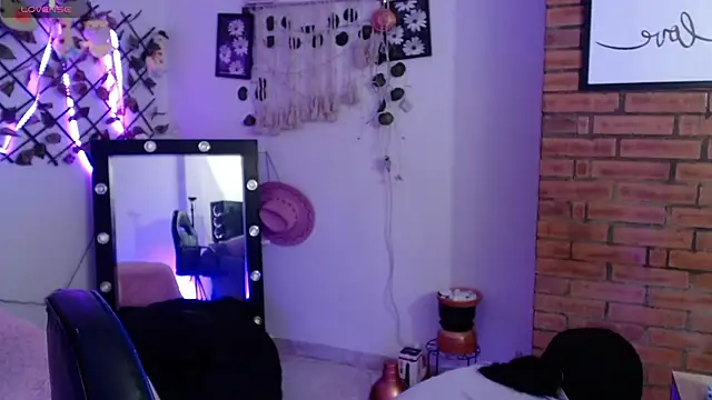 isa bunny18 online show from October 7, 3:14 am