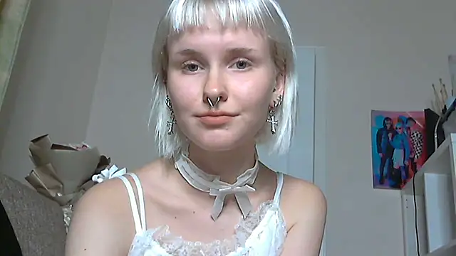 Paradoxy  online show from October 10, 7:46 pm