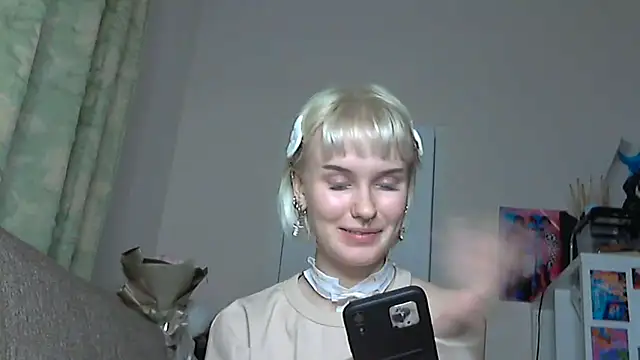 Paradoxy  online show from December 15, 8:13 pm