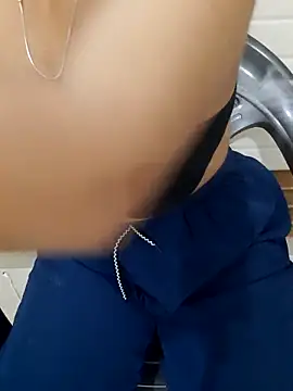 Minakshi 677 online show from November 9, 5:11 pm