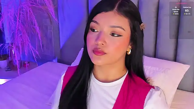 EmmaBlossom online show from October 9, 6:28 pm