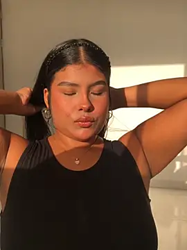 AnaBrowmn online show from October 15, 12:05 pm