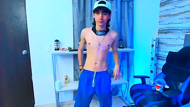 Lovers 21 online show from October 26, 9:59 am