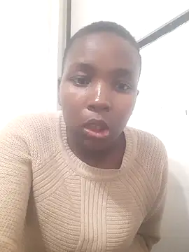 Snapshot of QueenLanaL chatting on October 8, 2:36 pm QueenLanaL online show from October 8, 2:36 pm