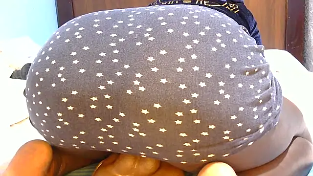 SpiceySnack online show from March 4, 5:41 pm