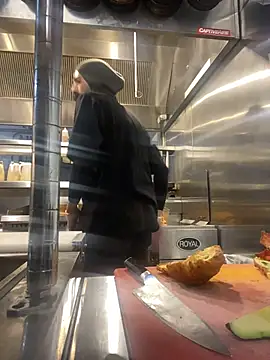 Neekaleek89 online show from March 4, 7:42 pm