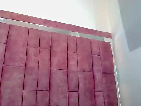 katherine x1 online show from November 5, 1:00 pm