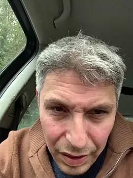 CerveniXXL online show from October 17, 4:09 pm