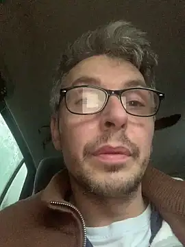 CerveniXXL online show from November 16, 7:36 am