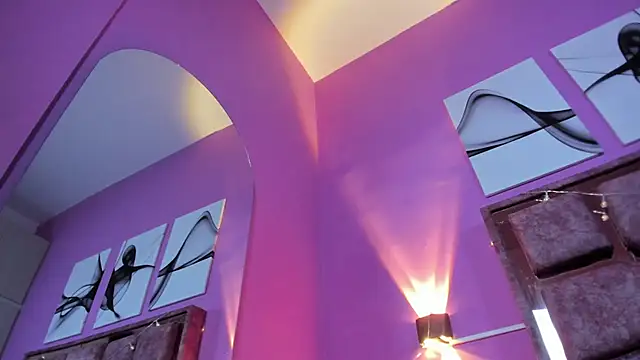 samantaa liov online show from November 25, 7:47 pm