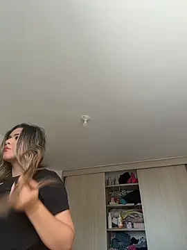 itsdanividarte online show from November 7, 9:15 pm