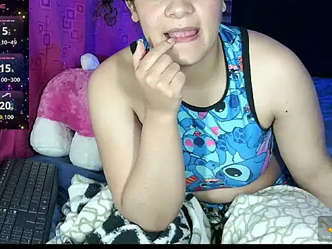 lati0 online show from November 28, 6:21 pm