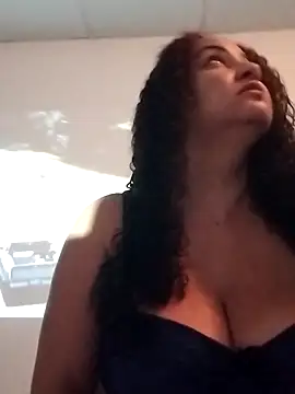 MEYBELLATINA online show from September 30, 8:47 pm