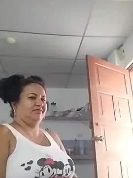 MEYBELLATINA online show from February 9, 10:03 pm