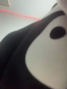 Snapshot of BuzzBunni69 chatting on October 24, 2:08 am BuzzBunni69 online show from October 24, 2:08 am