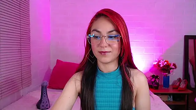 Amy66 online show from May 5, 8:00 am