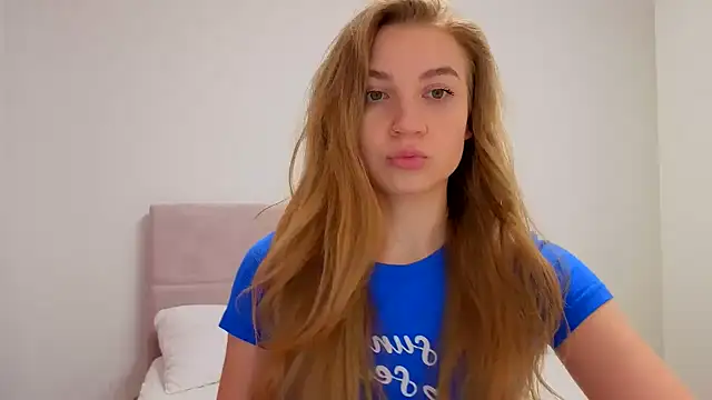 Eva enjoyeverymoment  online show from November 7, 6:41 pm