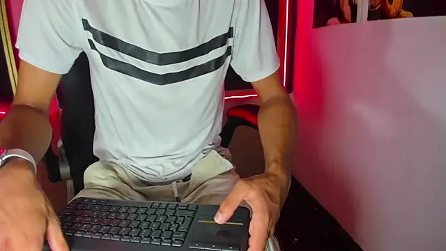 Stiben boy online show from September 27, 7:08 pm