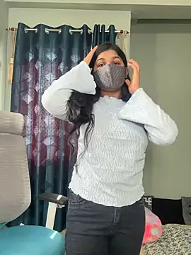 Snapshot of Lisa_afreen chatting on May 2, 9:47 am Lisa afreen online show from May 2, 9:47 am