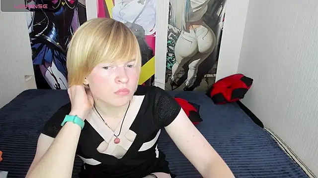 Cattie w  online show from October 18, 1:19 am